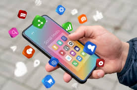 Tren dan Tantangan dalam Manajemen Media Sosial