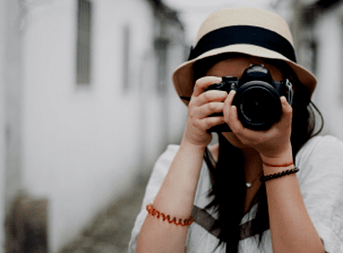 Bingkai demi Bingkai: Mengungkap Esensi Fotografi.