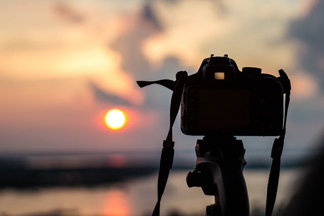 Seni Menangkap Cahaya: Menjelajahi Esensi Fotografi