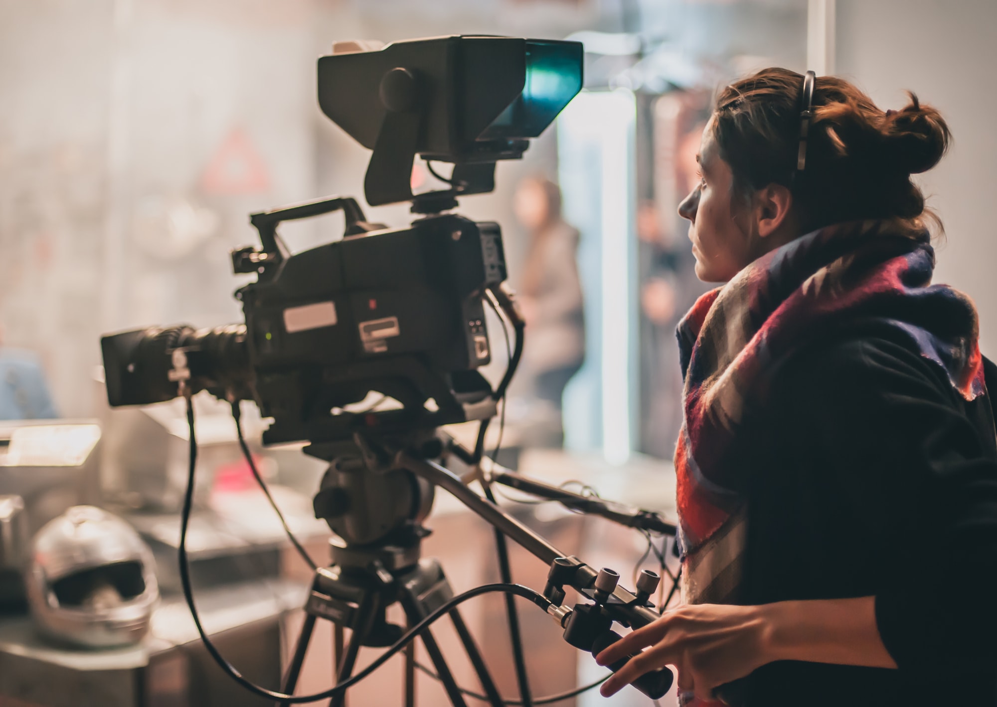 Fungsi Produksi dalam Industri Film