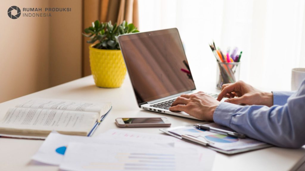 Tren Copywriting 2025: Strategi Kata-Kata yang Paling Efektif di Era Digital