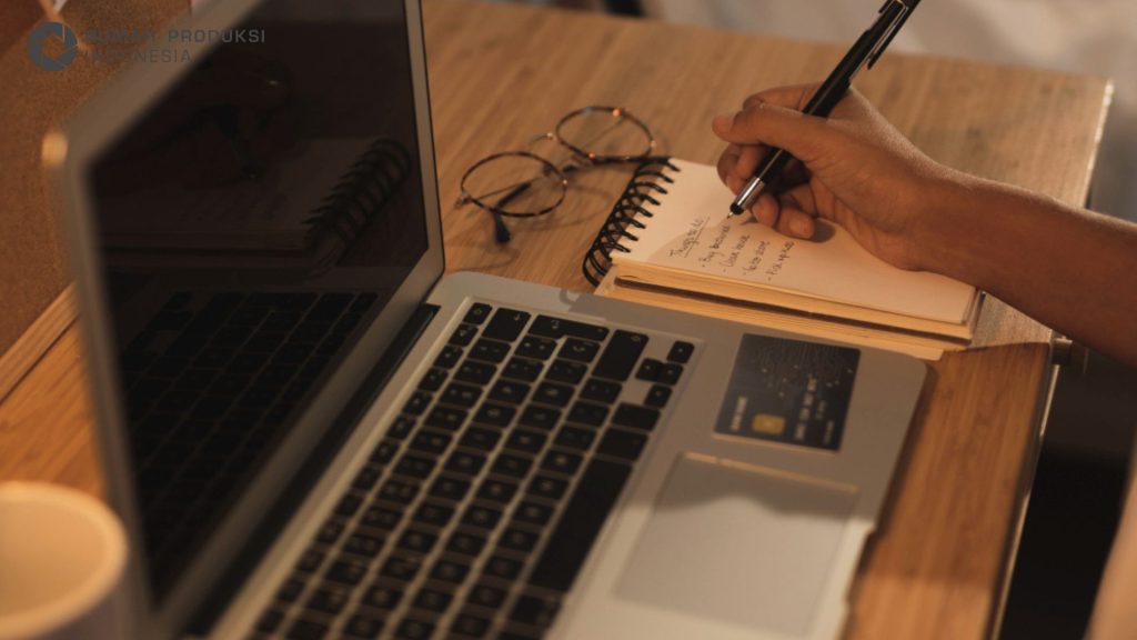 Psikologi di Balik Copywriting: Bagaimana Kata-Kata Mempengaruhi Keputusan Membeli