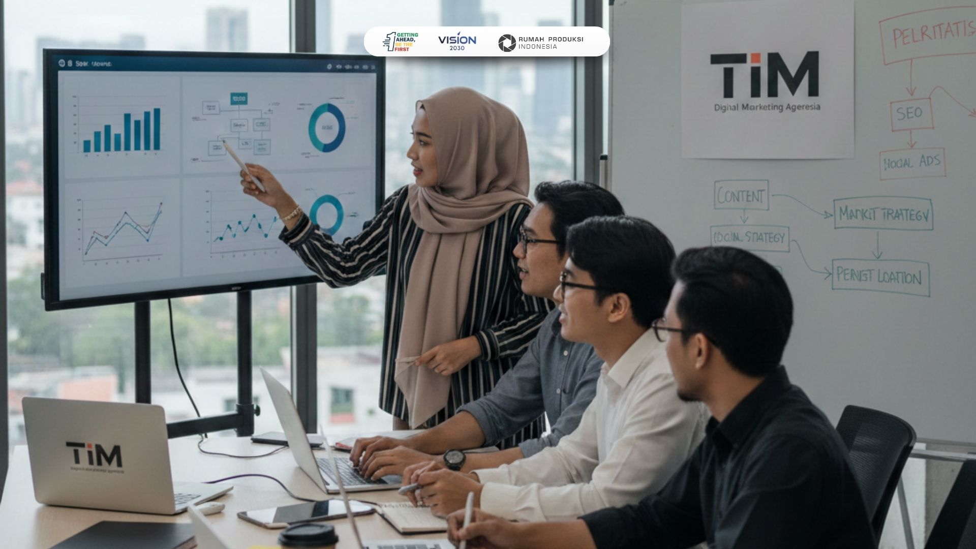 Tim digital marketing agency indonesia sedang menyusun strategi pemasaran digital untuk meningkatkan pertumbuhan bisnis klien