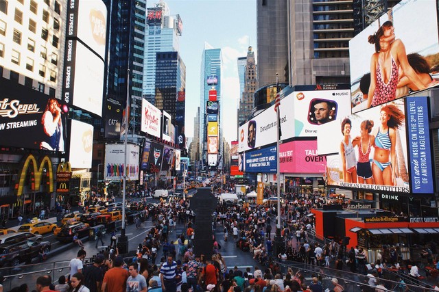 Collaboration in Public Service Advertising Campaigns
