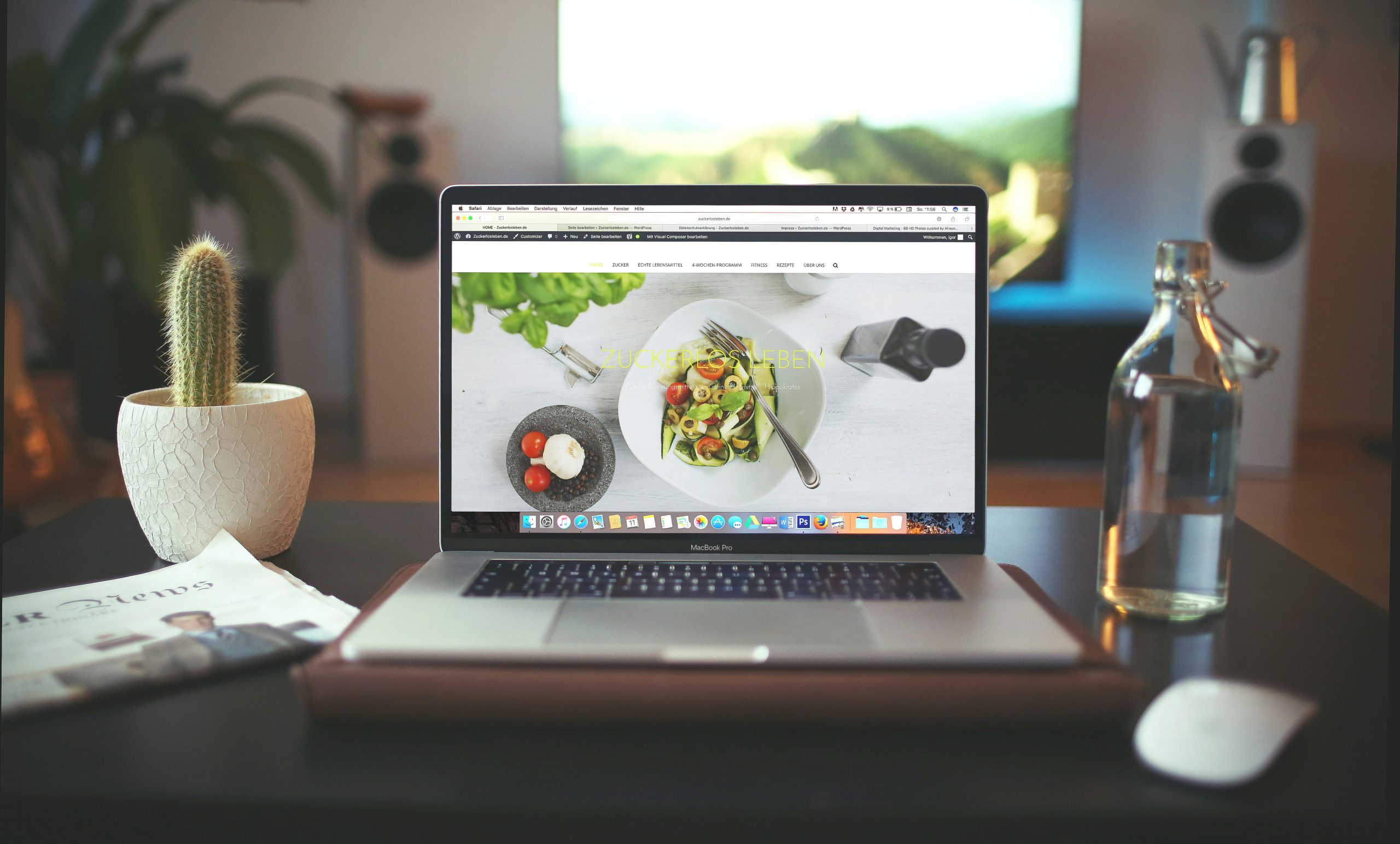 Buat Website Keren dengan Mudah
