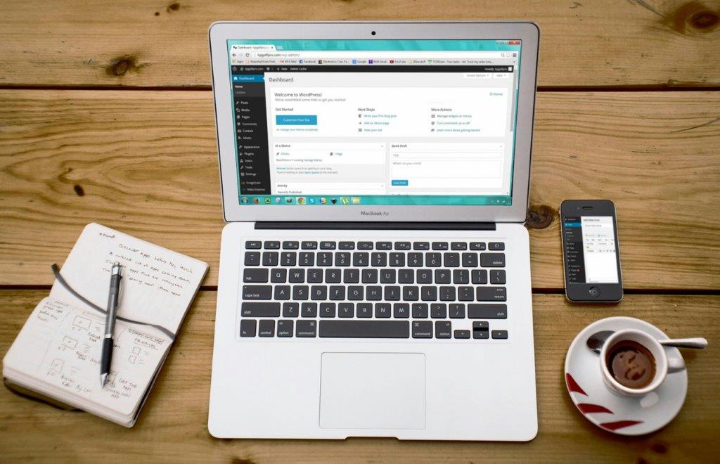 Platform E-commerce Terbaik untuk Bisnis Kecil
