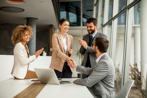 Marketing Pemasaran adalah kunci utama memenangkan pemasaran