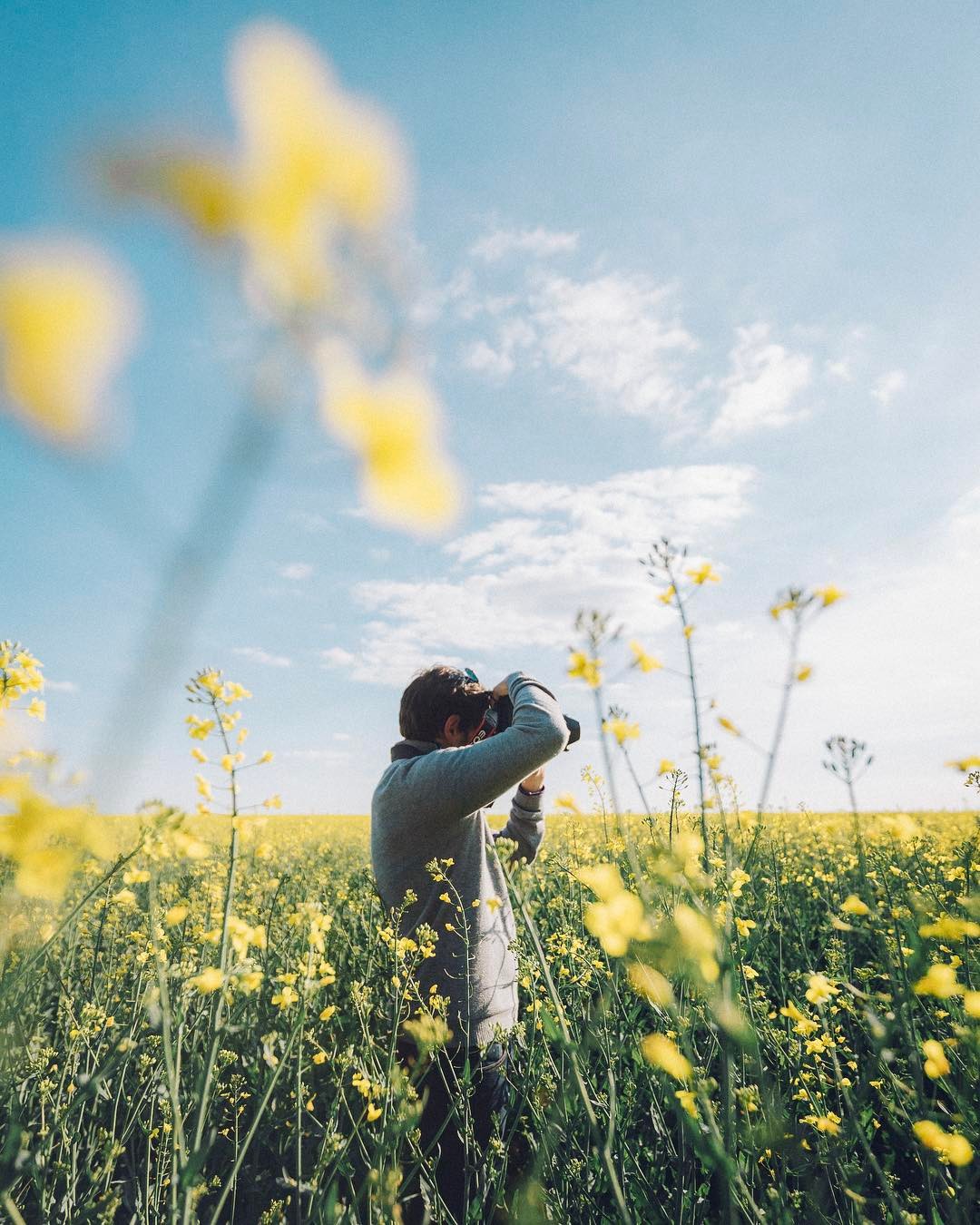 Membekukan Momen dalam Waktu: Pesona Abadi FotografiMembekukan Momen dalam Waktu: Pesona Abadi Fotografi