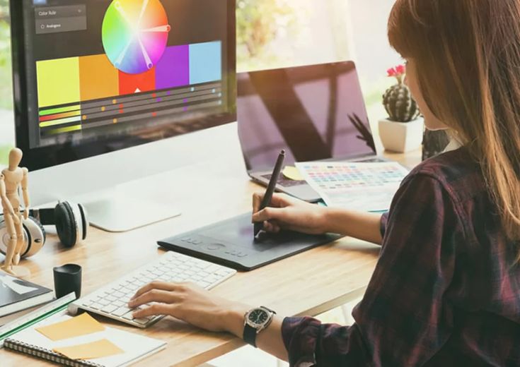 desain leaflet makanan