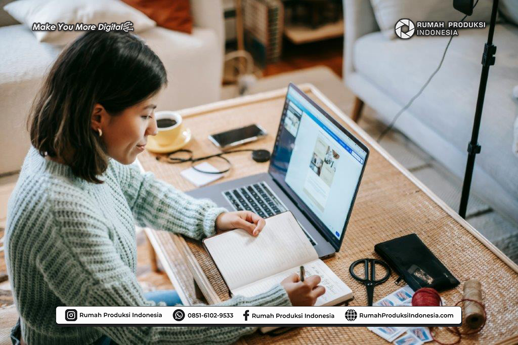 Pamflet makanan simple