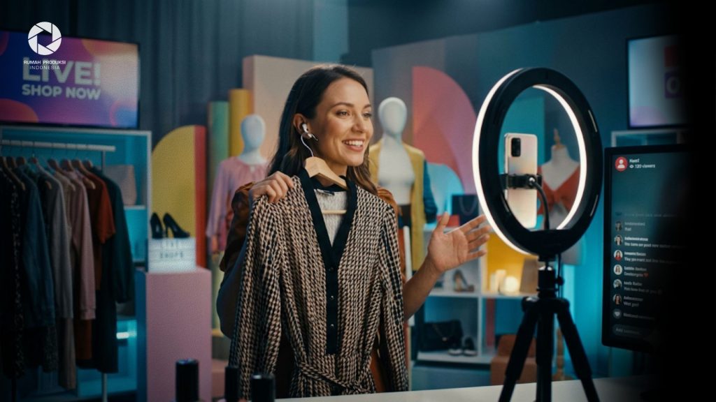 Niat Cuma Nonton, Malah Check Out: Kenapa Belanja Lewat Live Sosmed Bikin Nagih Banget?