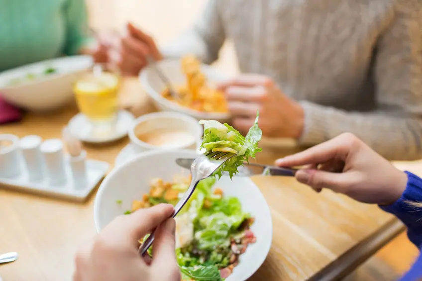 Tren Makanan Sehat dan Bisnis F&B: Konsumen akan Kesehatan